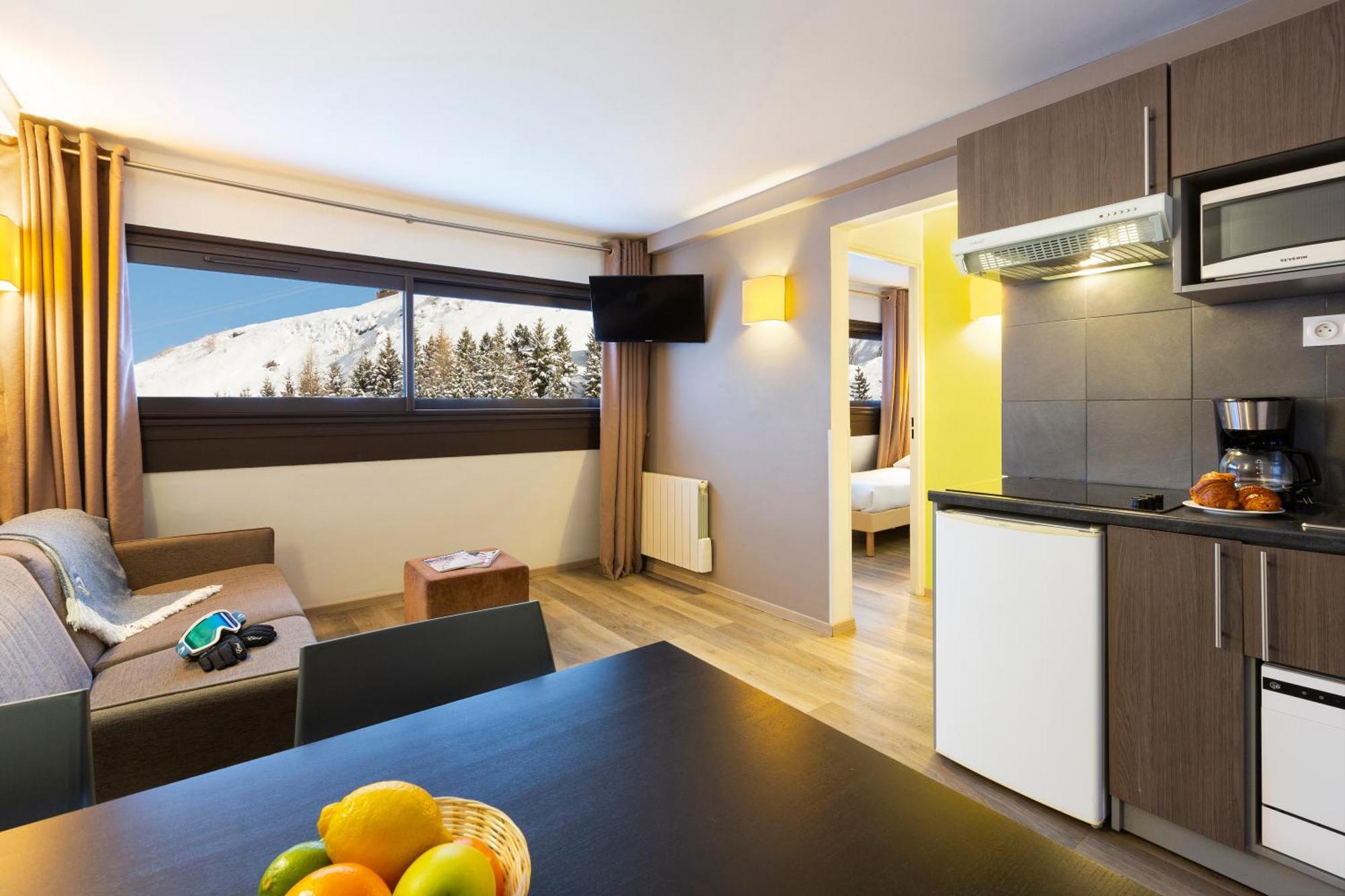 סן-מרטין-דה-בלוויל Sowell Residences Pierre Blanche מראה חיצוני תמונה